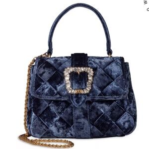 NEW SAM BRIT CRUSHED VELVET TOP HANDLE SHOULDER BAG BLUE
NWT!!